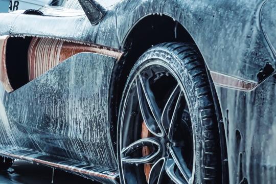 What Does Mobile Car Detailing Include? And How's It Better?